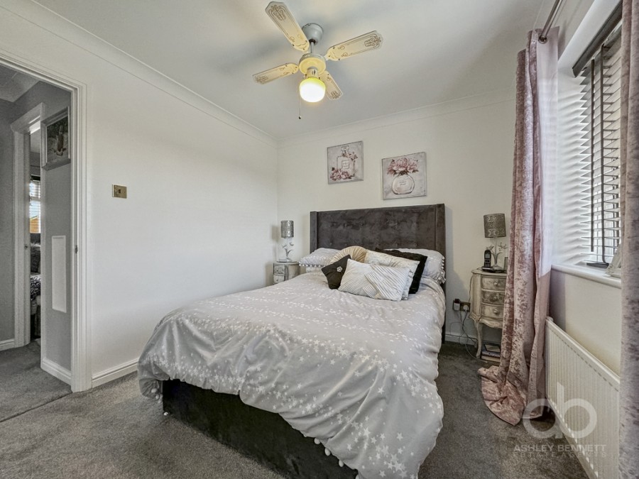 Images for Welling Road, Orsett, RM16 3DW