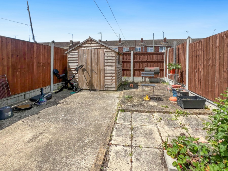 Images for Bown Close, Tilbury, RM18 8EH