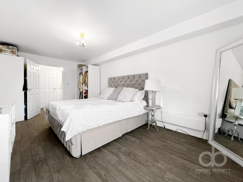 Images for Nightingale Court, Fleming Road, Chafford Hundred, RM16 6DD